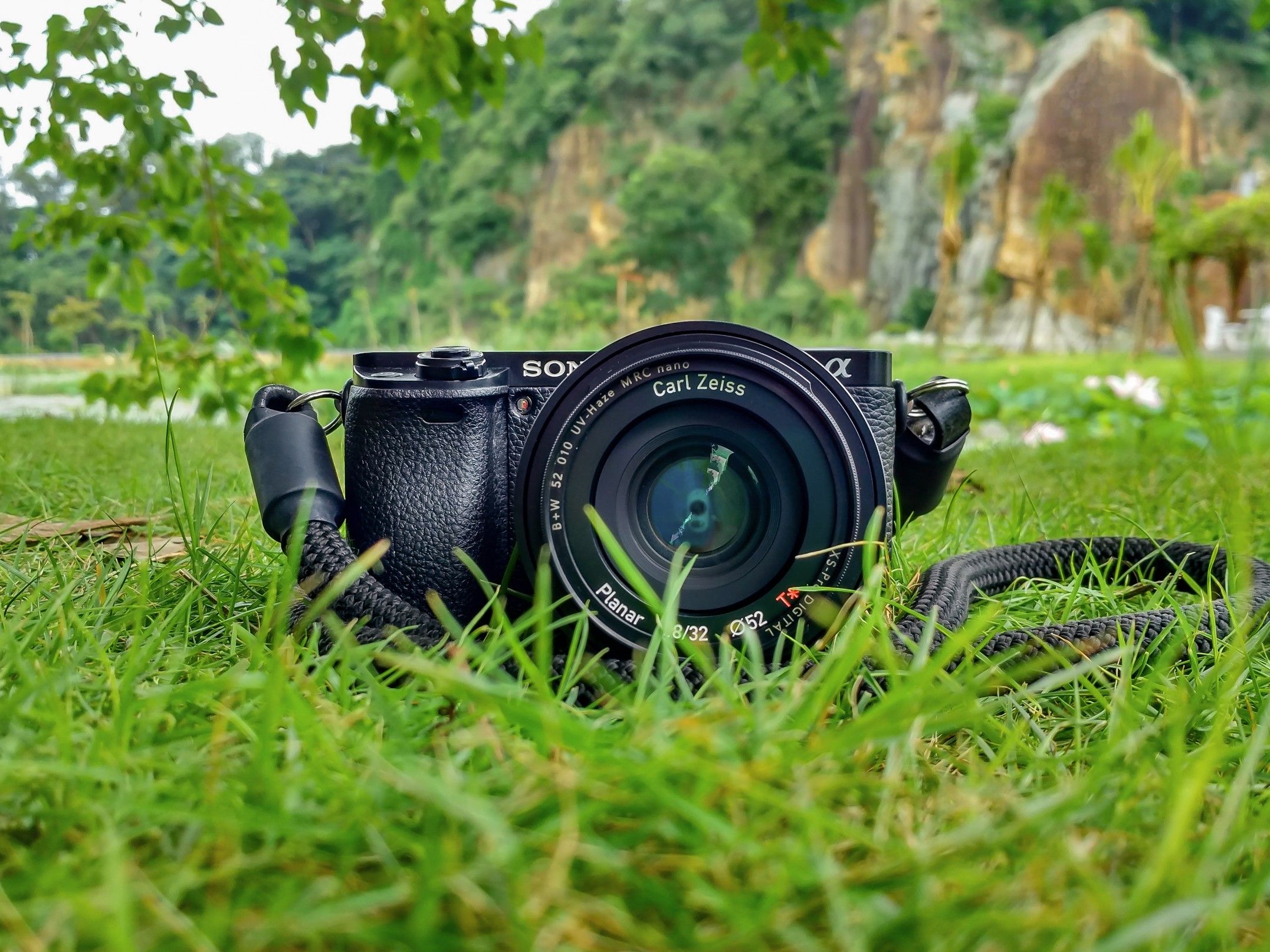 onvoorwaardelijk waarde Beschietingen 5 Reasons to Own a Compact Camera | Photzy